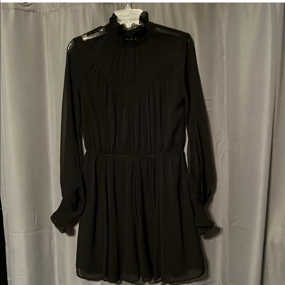 Tularosa Nadia LBD - Picture 8 of 8